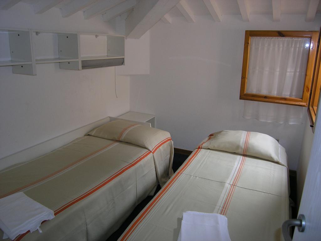 Villa Violetta Castiglioncello Δωμάτιο φωτογραφία